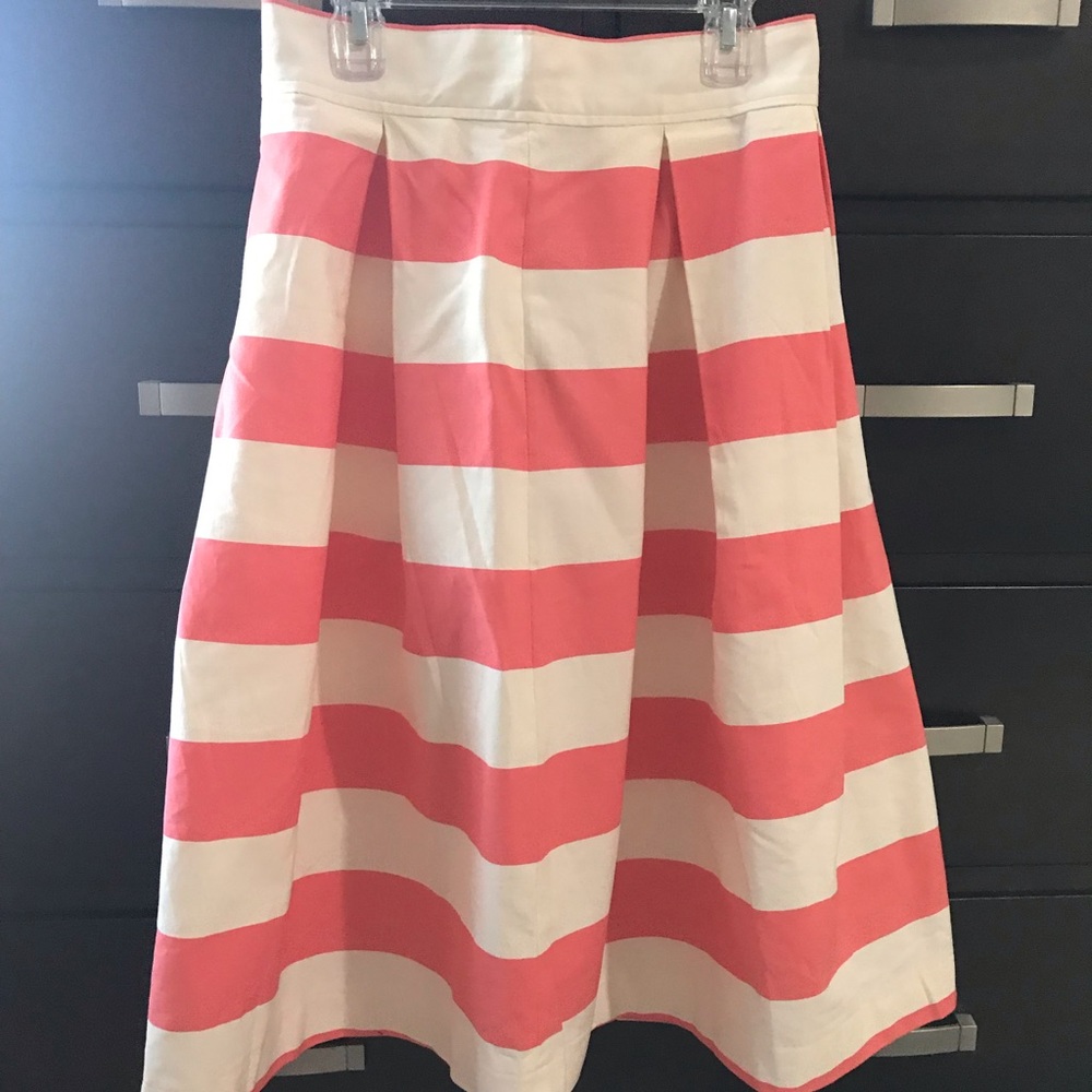 Skater High Rise Skirt